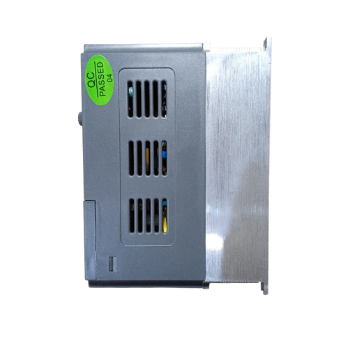VFD TORQUE CONSTANTE 2.2KW 220 VAC ENTRADA TRIFASICA / SALIDA TRIFASICA FUNCION VECTORIAL MOD. YCB1000-2T0022G 2
